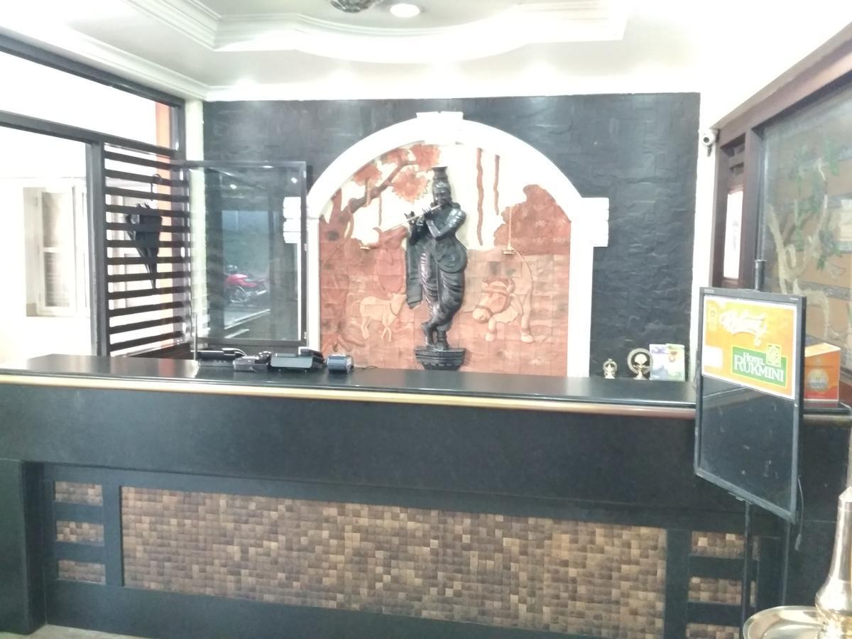 Hotel Rukmini Alwaye Dış mekan fotoğraf